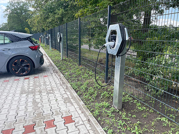 Verkleidung für Ladesäulen 